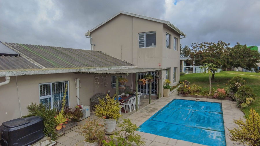 3 Bedroom Property for Sale in Hartebeesfontein Western Cape